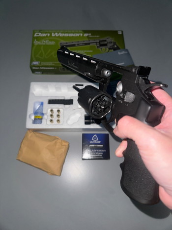 Image 2 for Dan Wesson 8 inch Revolver complete with cylinders