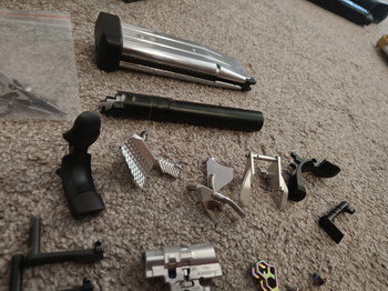 Afbeelding 2 van Hi capa high end custom part upgrade set