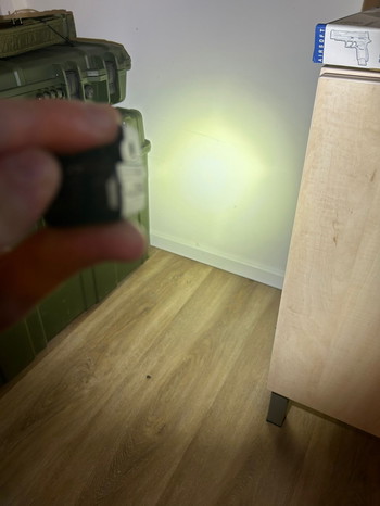 Afbeelding 2 van Olight mini flashlight met QD mount