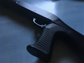 Image for Spring tri-shot shotgun