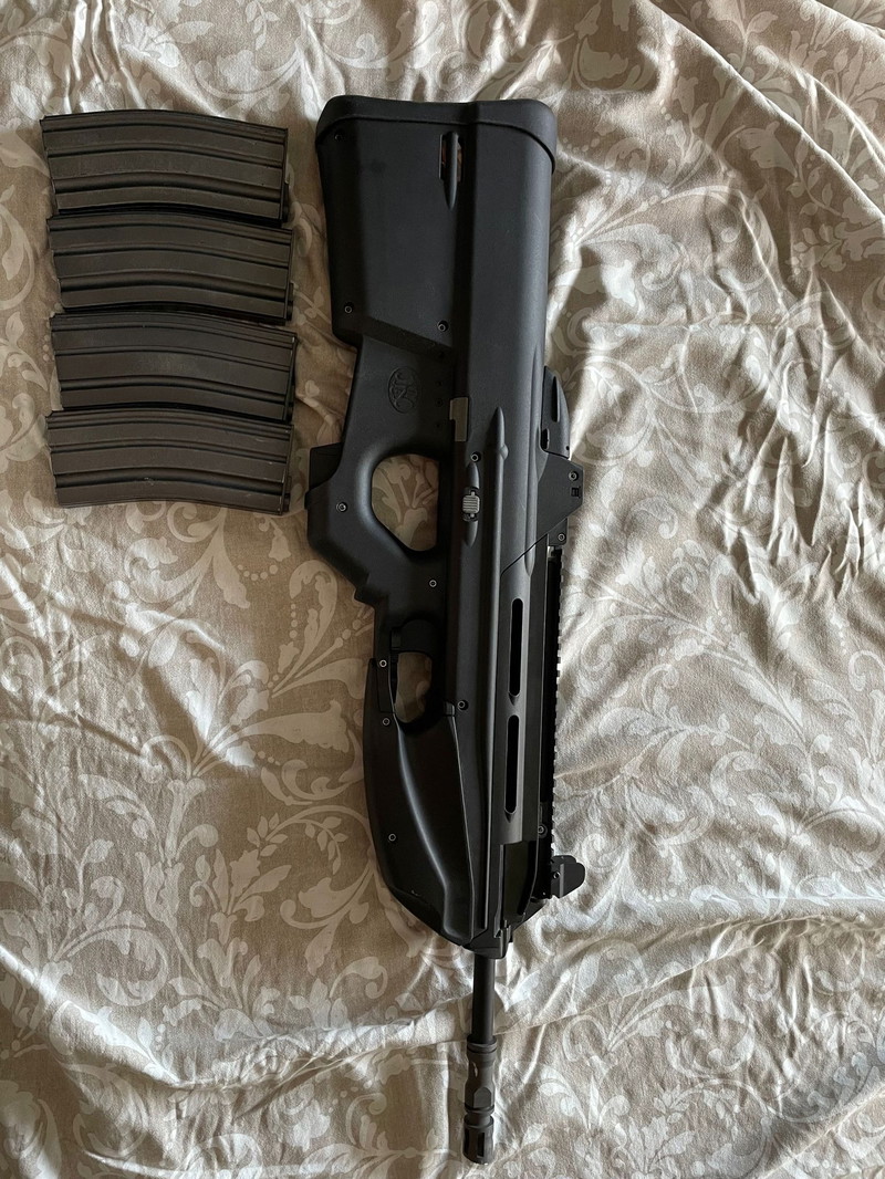 Image 1 pour FN Herstal F2000 G&G