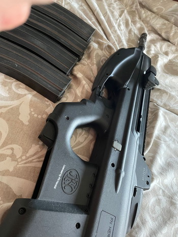 Image 3 pour FN Herstal F2000 G&G