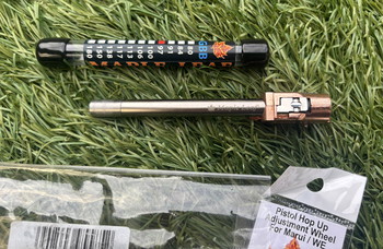 Afbeelding 2 van Maple Leaf Glock HopUp + 97mm inner Barrel  (WE / TM G17 / G18 Series)