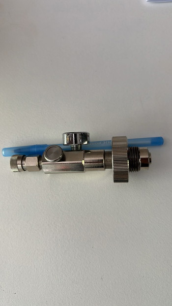 Imagen 2 de DIN adapter voor duiktank naar HPA flessen