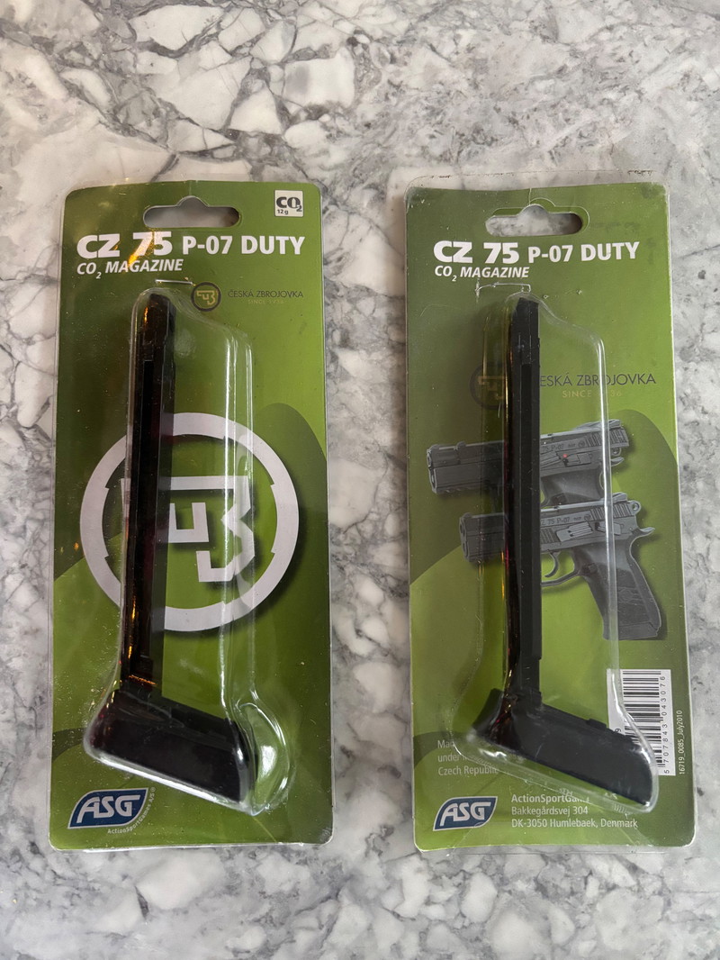 Afbeelding 1 van CZ75 P-07 co2 magazijnen