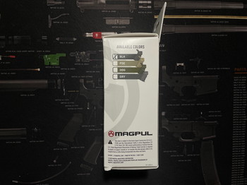 Afbeelding 2 van NIEUW - MagPul MIA GEN 1.1 Grip Kit - Type 1