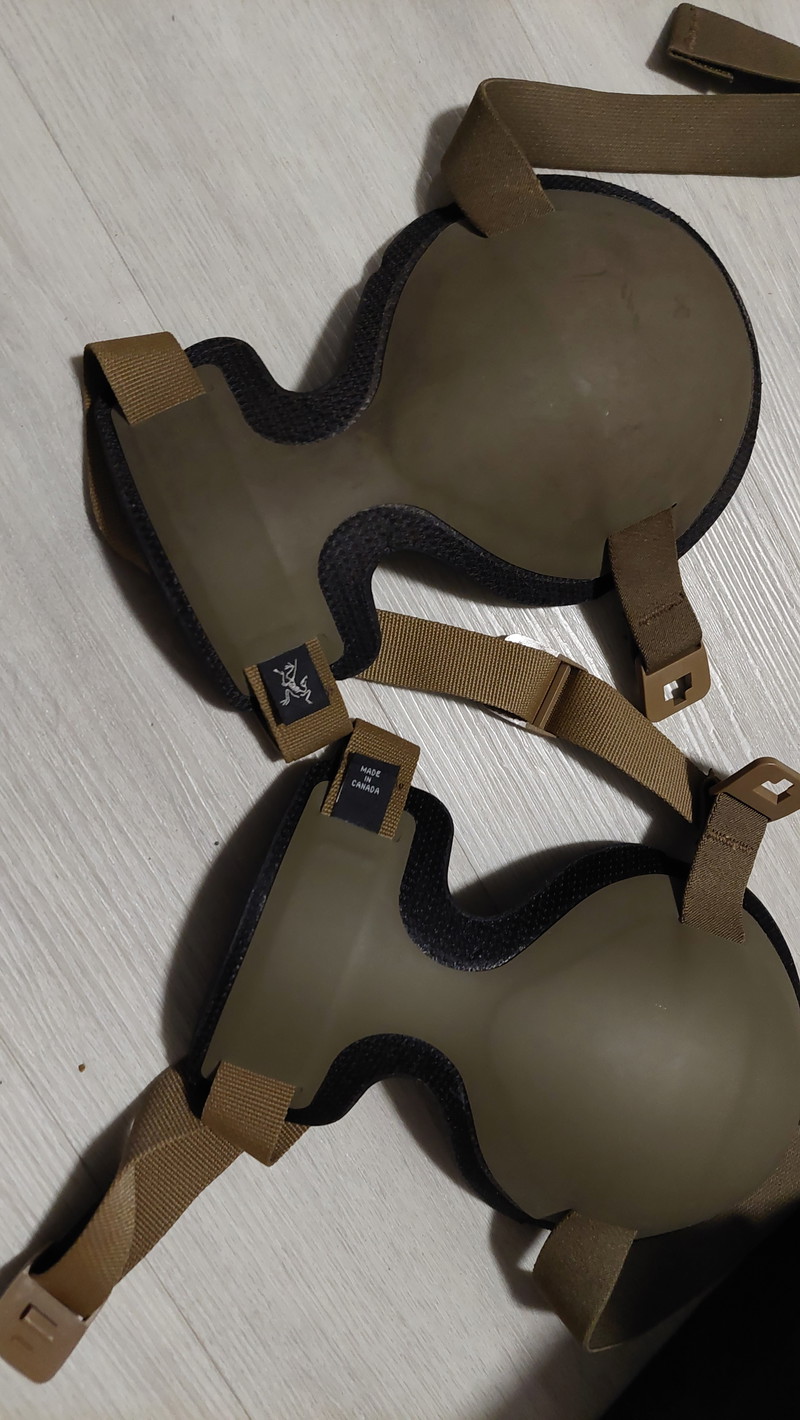 Image 1 pour Arc'teryx kneepads kneecaps kniebeschermers