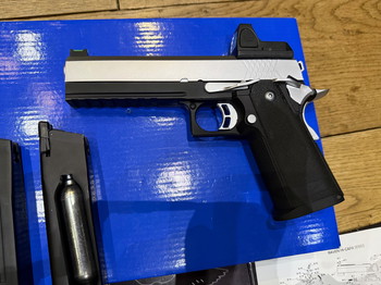 Afbeelding 2 van Hi capa raven 5.1