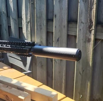 Bild 6 für CARBON SILENCER model Bushmaster GEN 2, met foam rings, baffles en fartflap