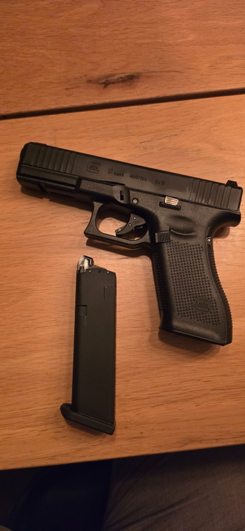 Image 2 for Umarex Glock 17