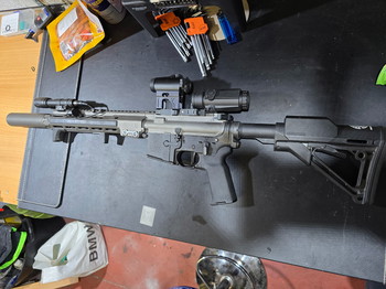 Bild 4 für Marui MWS full geissele/magpul cerakote build