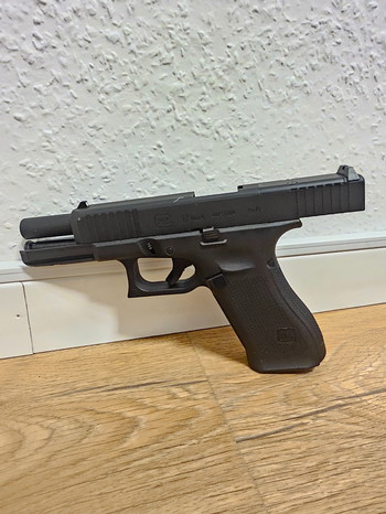 Imagen 2 de GHK Glock 17 Gen5 MOS GBB inkl Holster