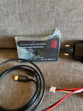 Image 3 for TITAN chargeur + batterie JST HPA TITAN