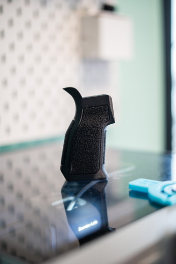 Bild 2 für Pistol grip voor AR15 replicas