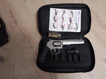 Afbeelding 2 van Side Arms collectie