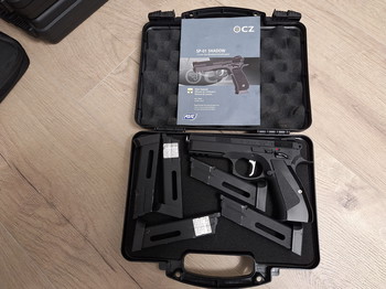 Afbeelding 3 van Side Arms collectie