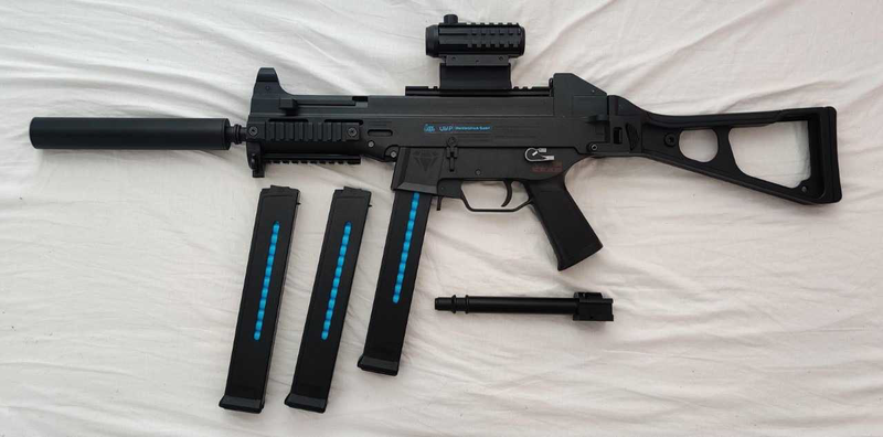 Imagen 1 de H&K Umarex UMP 45 replica + 3 highcap magazijnen