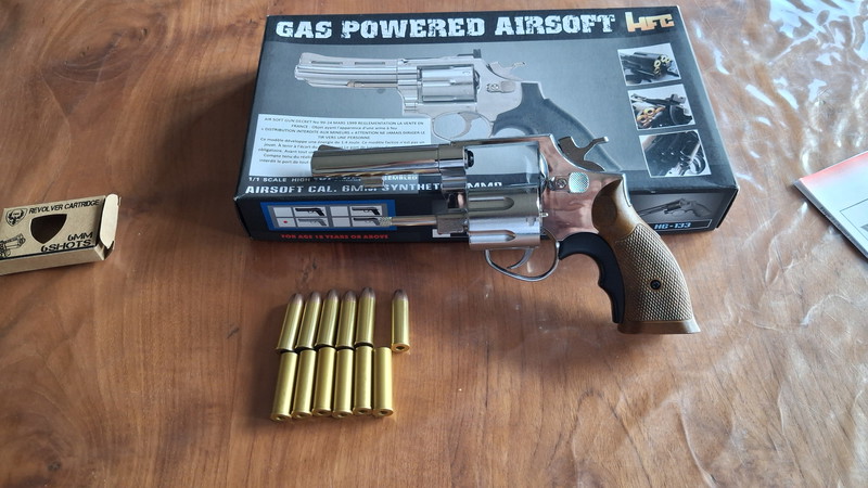 Bild 1 für Revolver gaz hfc hg-131 argent