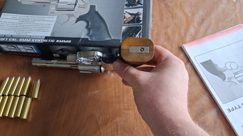 Bild 2 für Revolver gaz hfc hg-131 argent