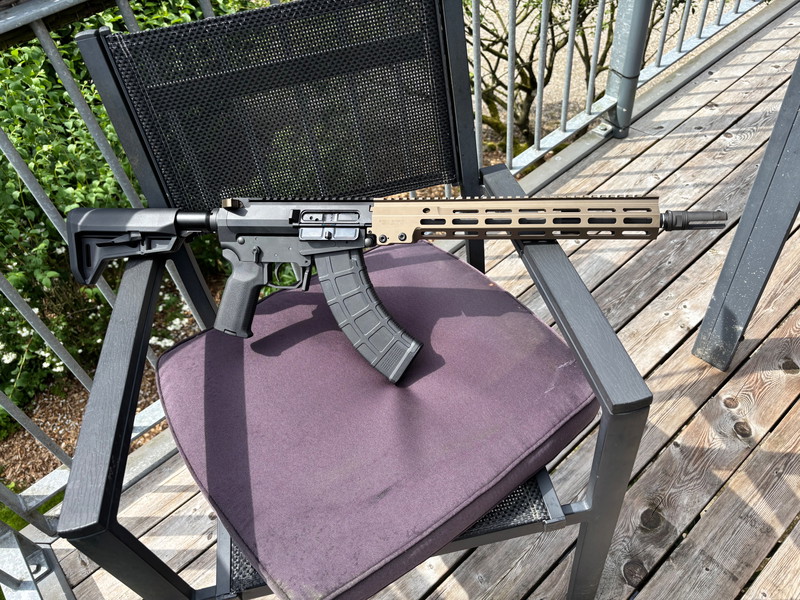 Bild 1 für Renegade BRS-47