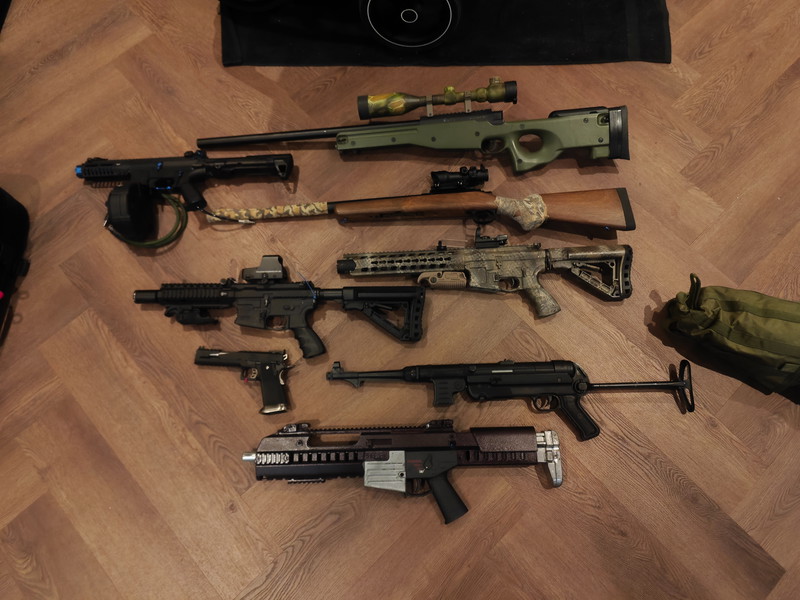 Imagen 1 de Meerdere replicas tekoop en accessoires