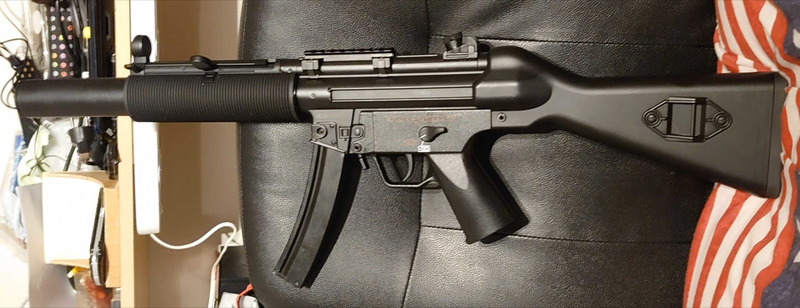 Imagen 1 de JG MP5SD5