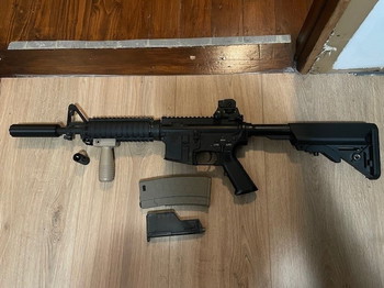 Image 2 pour A&K M4 CQB + COLT M45A1 GBB CO2