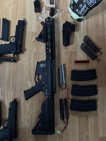 Imagen 2 de Full Airsoft Kit, Multiple replicas, Tracer, Flashlight, .. - see pictures