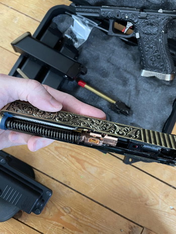 Bild 3 für WE Custom 17 Etched Gold Metal