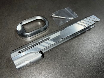 Image 3 for HiCapa 5.1 zilver Airsoft Masterpiece Alpha slide + Adepot magwell