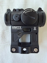 Zdjęcie: Evolution Gear T2 Red Dot met Fast Micro Mount