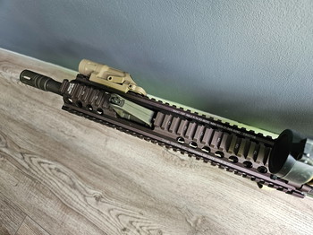 Imagen 7 de GHK M4A1 RIS II FSP + 4 mags + scopes + NPAS