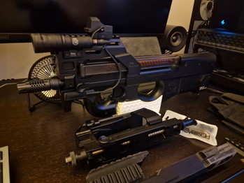 Imagen 2 de Cybergun P90 volledig geüpgraded extreem snelle build (40 RPS)