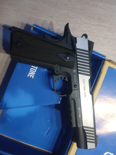 Image pour Cybergun 1911 CO2 4 magazijnen