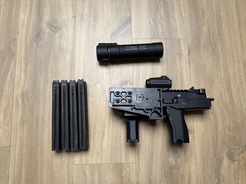 Bild 4 für B&T WIITECH MP9 GBB