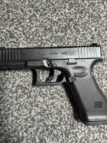Image 3 for Glock 17 gen5 GBB + 3 mags