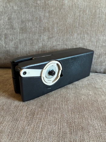 Image 3 pour Speedloader M12 Sidewinder 1600 billes Black Odin Innovations