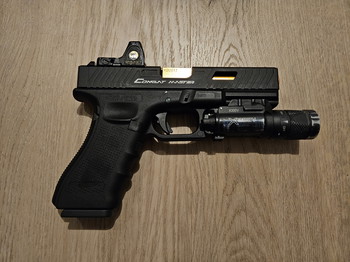 Image 2 pour Umarex KWC Glock 17 Gen.4 Taran Tactical CO2 Blowback