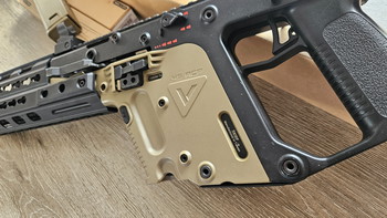 Afbeelding 2 van Unieke kwa kriss vector dual tone!