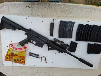 Image 2 for M4 AEG replica with official Colt trademarks, featuring the legendary, reinforced KWA 2GX Gearbox