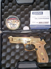 Afbeelding van Gold beretta 92fs co2  diabolo