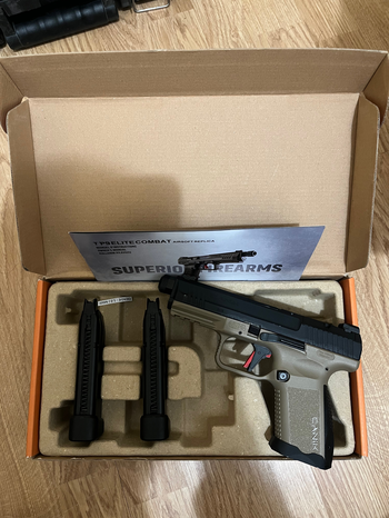 Afbeelding 3 van Cybergun Canik TP9 Elite Combat Dual Tone