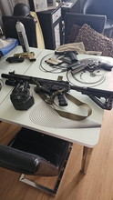 Imagen para G&G Predator 16 met Drum mag en mini launcher.