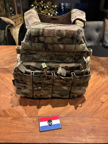 Image 2 pour Plate carrier + 4mag pouch + nl tag