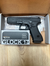 Afbeelding van Glock 17 gen 5 met doos