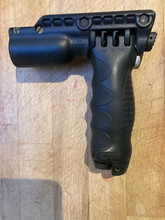 Imagen para FAB Defense T-POD G2 Bipod Grip light