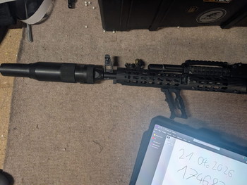 Imagen 3 de AK Sport mit VS24 Handguard + Pulsar D2 und Aster + 6 Magazine