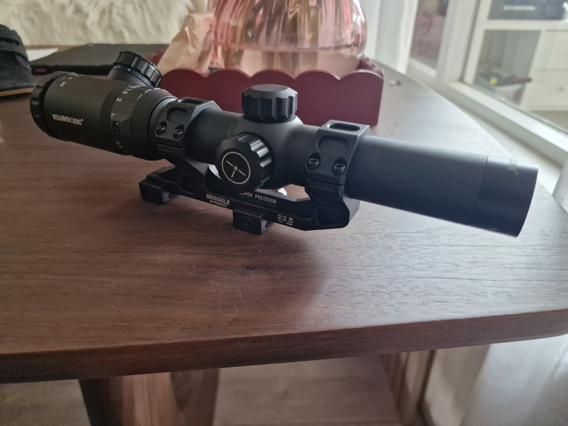 Image 1 for LPVO Visionking with geiselle mount