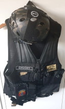 Afbeelding van tactical vest plus helm