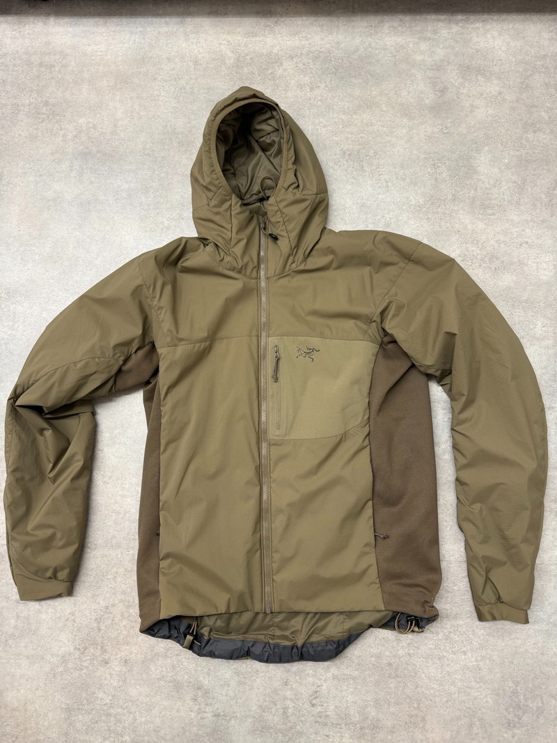 Bild 1 für Arc'Teryx LEAF ATOM GEN 2.1 Hoodie Crocodile Size Medium Jacket